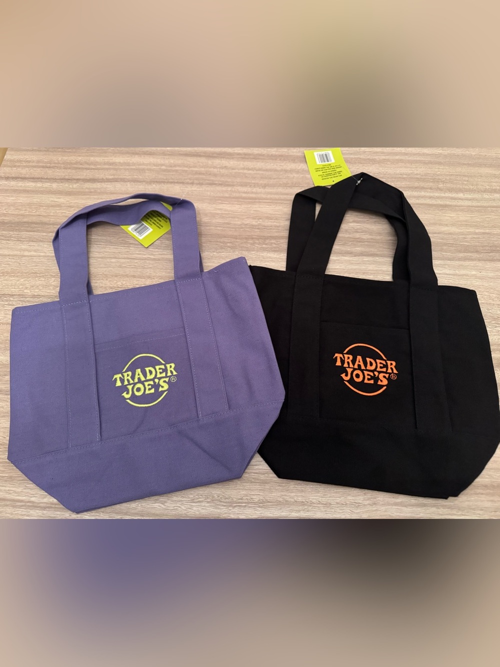 Trader Joe’s Canvas Tote Bag Set of 2. NEW